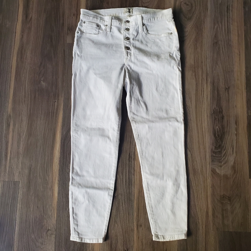 Jcrew 9" White Button Front High Rise Toothpick - Picture 5 of 7